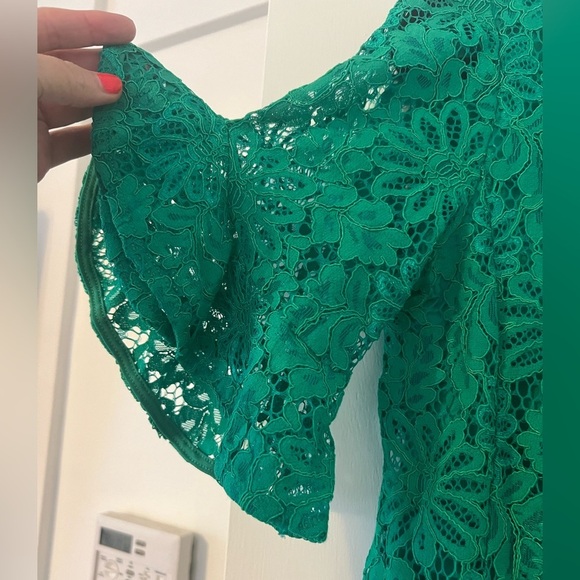 Nanette emerald Green Lace Top size S (F120) - Picture 2 of 5